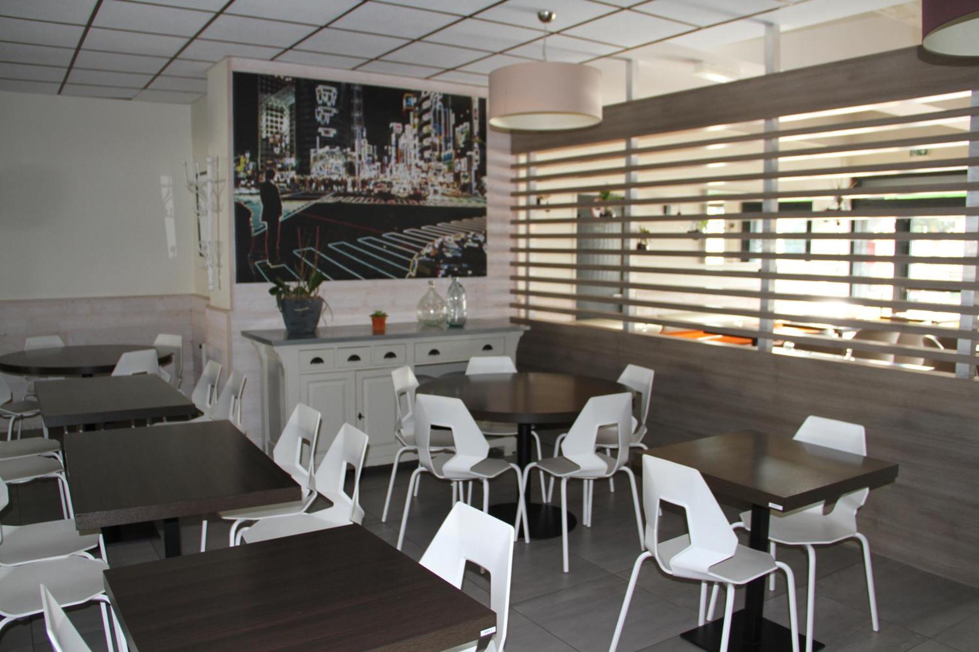 Cit'Hotel Le Chêne Vert Les Sables-dʼOlonne Exterior foto